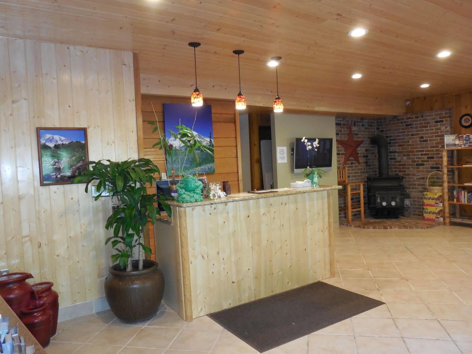 Mountain View Lodge - No Pets Allowed Packwood Esterno foto
