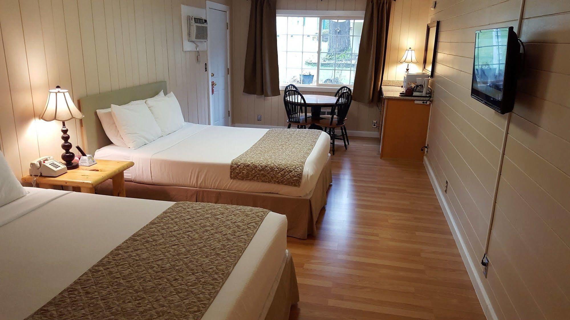 Mountain View Lodge - No Pets Allowed Packwood Esterno foto